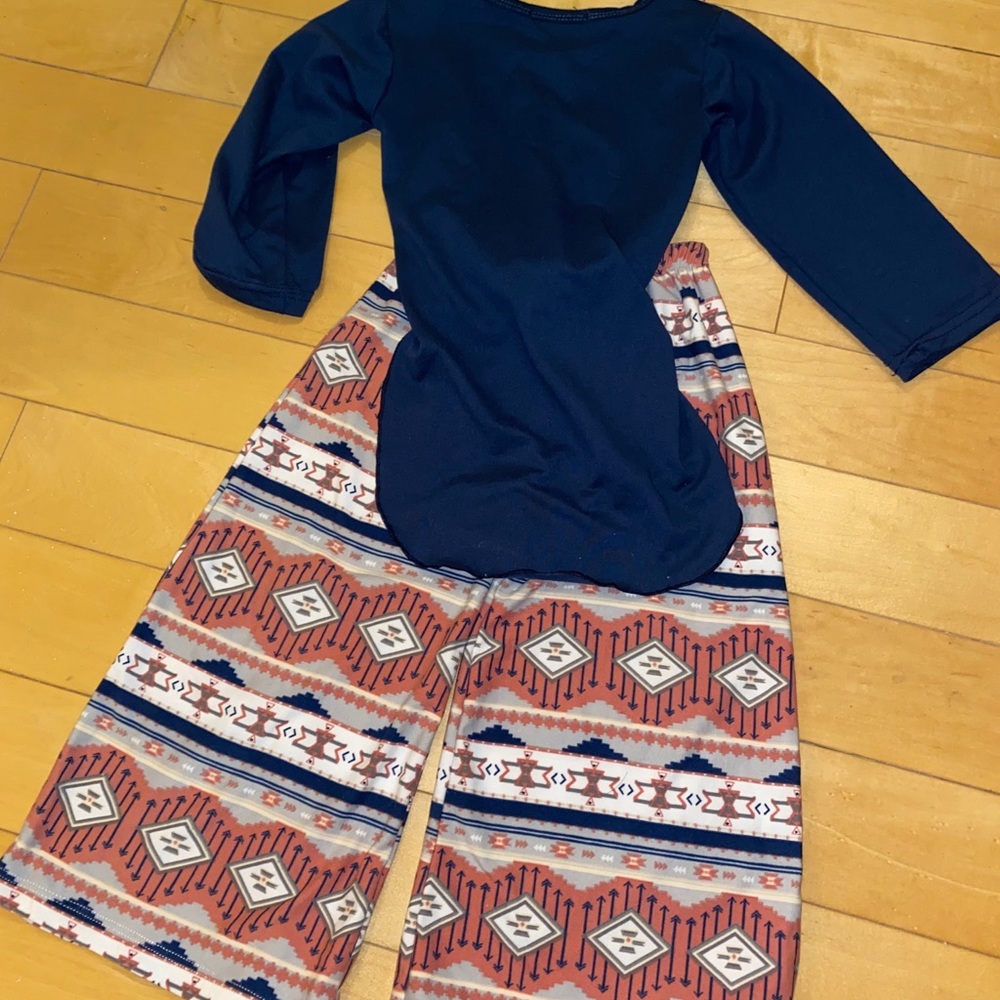Trendy Palazzo pants set